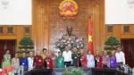 Deputy PM receives revolutionaries from Hau Giang province