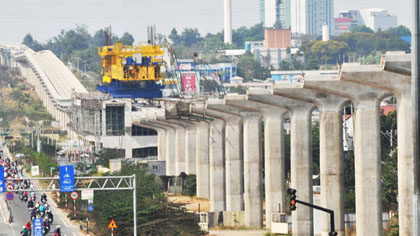 The above the ground stretch of the under construction metro line No.1 in Ho Chi Minh City (Photo: SGGP)