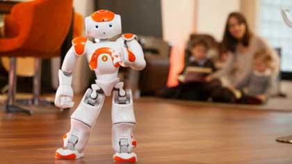  Japan’s SoftBank to bring robots to Vietnam to aid English teaching