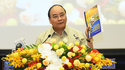 Prime Minister Nguyen Xuan Phuc speaking at the conference (Credit: VGP