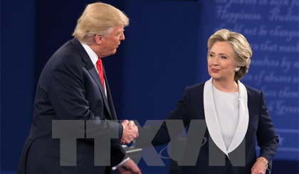 Hai ứng cử viên tranh cử Tổng thống Mỹ Hillary Clinton và Donald Trump. Nguồn: AFP/TTXVN