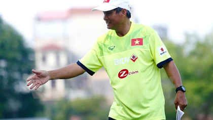 Coach Mai Duc Chung said Vietnam’s female footballers are determined to win the qualifying round (Photo: VNA)