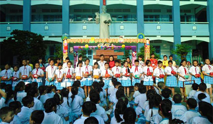 Phát động phong trào “Nuôi heo đất” tại Trường Tiểu học Lê Quý Đôn, TP. Mỹ Tho.