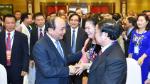 PM Phuc reiterates pledge of institutional reforms to facilitate enterprises