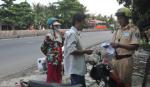 Police ensure traffic safety for Tet