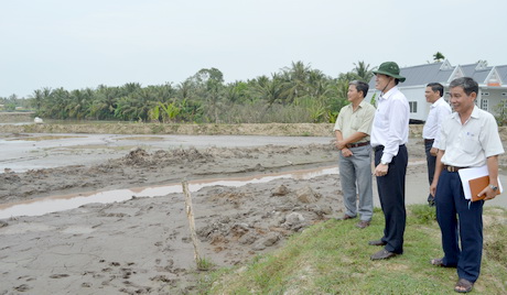 Chủ tịch UBND tỉnh Lê Văn Hưởng kiểm tra Dự án Hạ tầng kỹ thuật - Khu trung tâm hành chính huyện Cai Lậy.