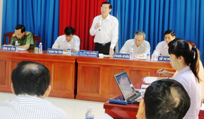 Ông Lê Văn Hưởng, Chủ tịch UBND tỉnh kết luận vụ khiếu nại của bà Liên.