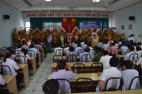 Tại buổi họp mặt, các đại biểu đã tham gia đóng góp, chia sẻ nhiều ý kiến xây dựng giúp Báo Ấp Bắc hoạt động ngày càng tốt hơn trong thời gian tới.