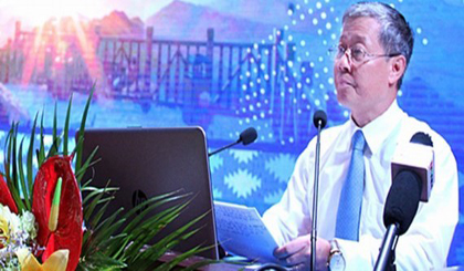 Deputy Minister of Information and Communications Nguyen Thanh Hung speaks at the seminar (Photo: SGGP)