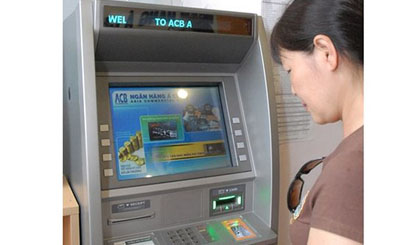 Banks must ensure ATMs to operate smoothly and safely during the Tet holiday (Photo: SGGP)