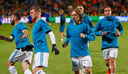 Luka Modric và Toni Kroos đã tập cùng đội vào thứ Hai. 