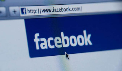  Cyber security experts have advised users not to share private information on social media networks. (Photo: VNA)