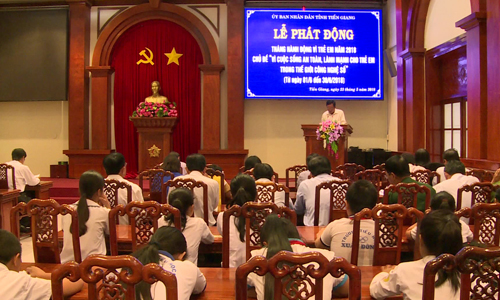 At the launching ceremony. Photo: thtg.vn