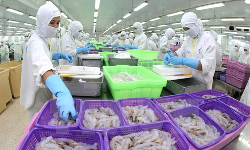  Seafood exports likely to fall short of 10-billion USD target (Photo: VNA)