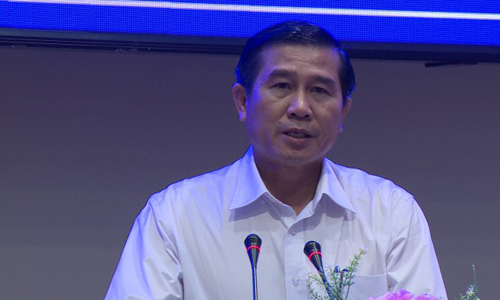 Chairman of the PPC Le Van Huong speaks at the conference. Photo: thtg.vn