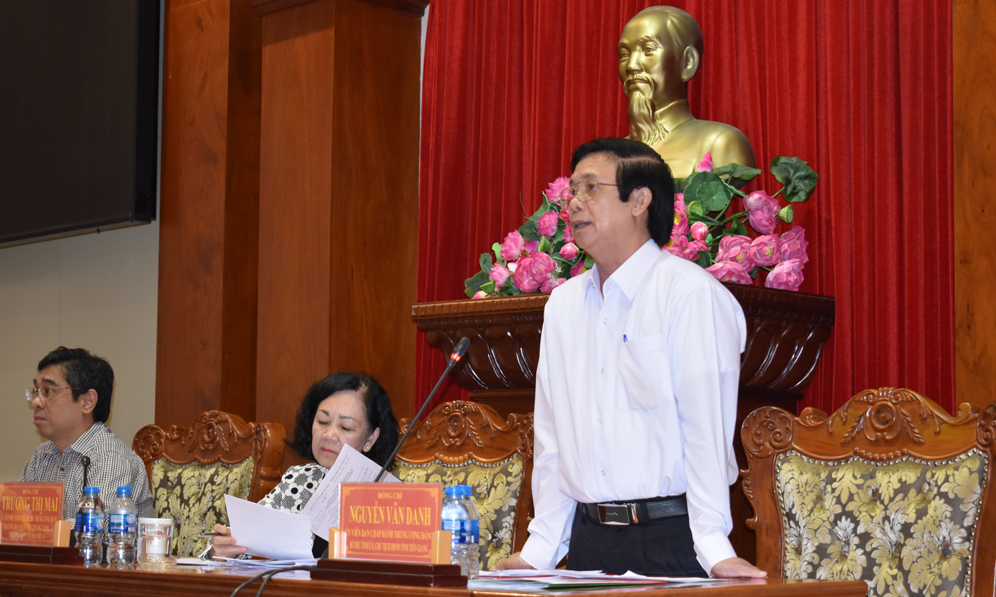 Đồng chí Nguyễn Văn Danh phát biểu tại buổi Tọa đàm.