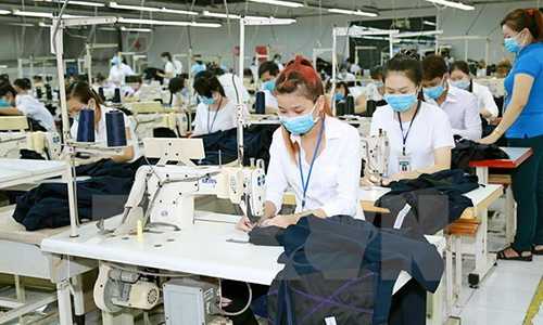 Vietnam registered to invest 303.5 million USD abroad in the first 11 months of this year, plus 55 million USD worth of additional capital for existing overseas projects (Illustrative photo: VNA)