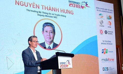 Deputy Minister of Information and Communications Nguyen Thanh Hung addresses the Vietnam’s Internet Day 2018, Hanoi, December 5. (Photo: mic.gov.vn)