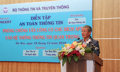 Deputy Minister of Information and Communications Nguyen Thanh Hung