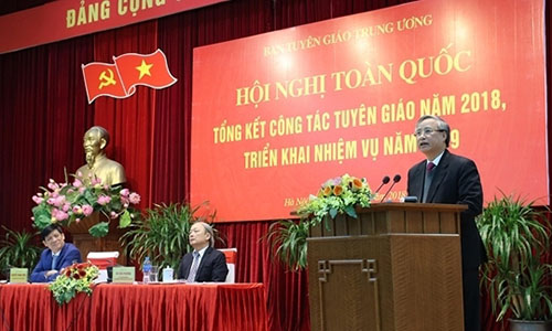 Politburo member and permanent member of Secretariat, Tran Quoc Vuong speaking at the conference (Photo: qdnd.vn)