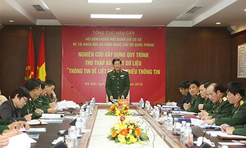 Major General Nguyen Xuan Kien, head of the Military Medical Department and head of the project’s Scientific Council, speaks at the meeting (Photo: VNA)