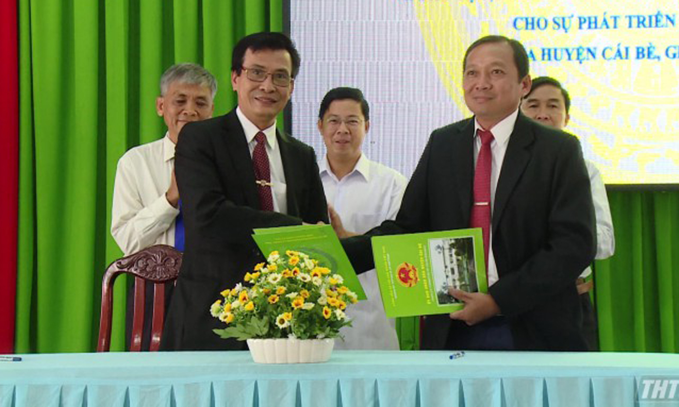 At the signing agreement ceremony. Photo: thtg.vn