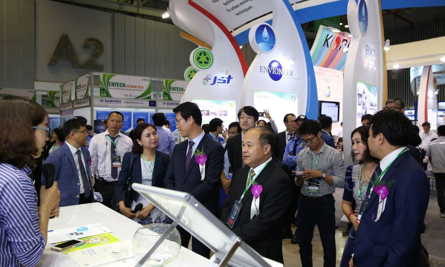 At the Entech Vietnam 2018