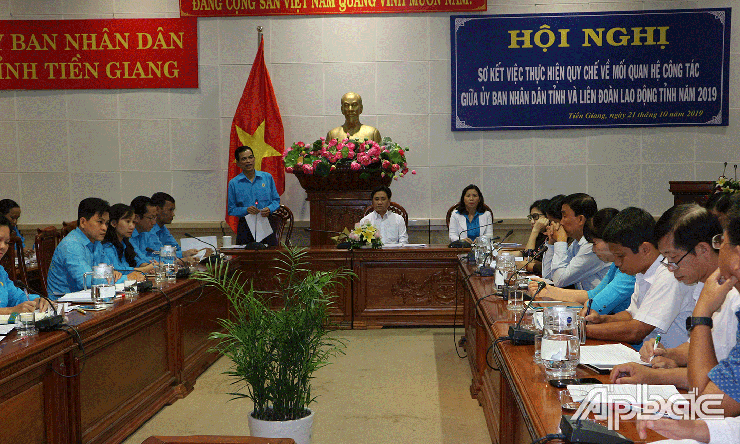 Quang cảnh hội nghị