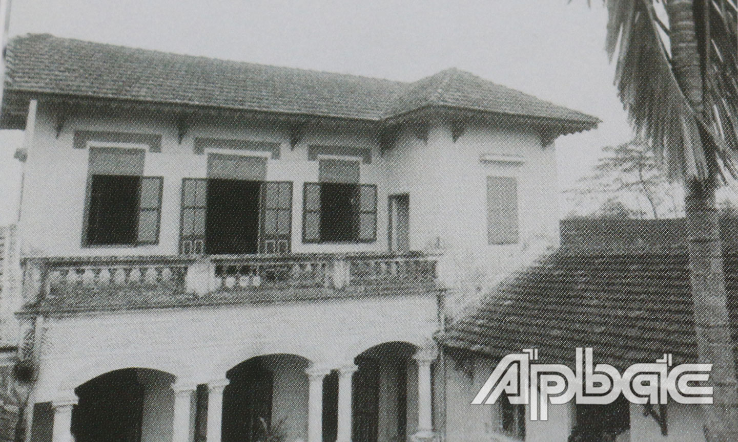 Ngôi nhà tại làng Vạn Phúc, Hà Đông, Hà Nội, nơi Chủ tịch Hồ Chí Minh đã ở, làm việc và viết Lời kêu gọi toàn quốc kháng chiến.