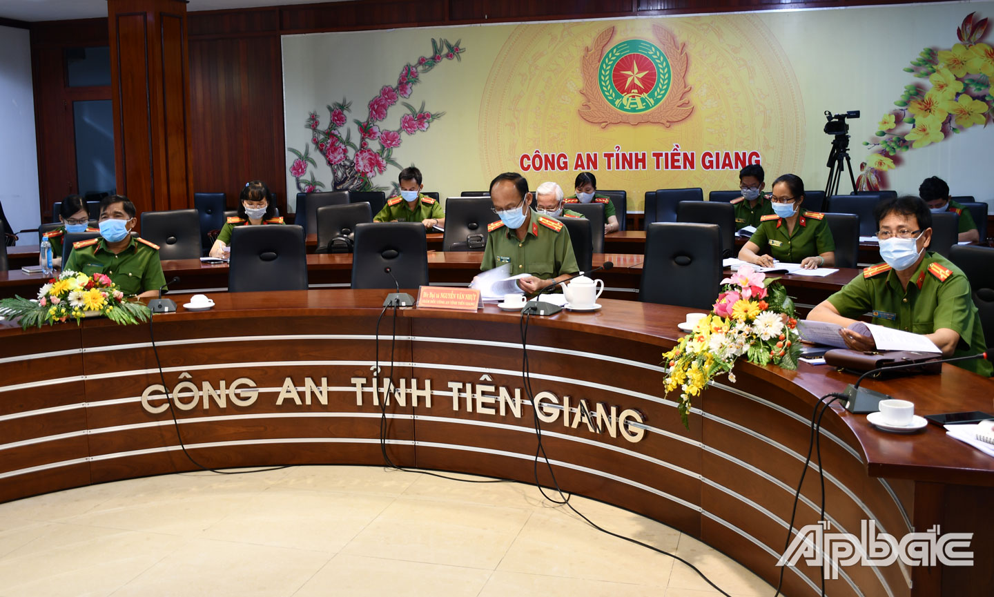 Quang cảnh tại điểm cầu Công an tỉnh Tiền Giang.