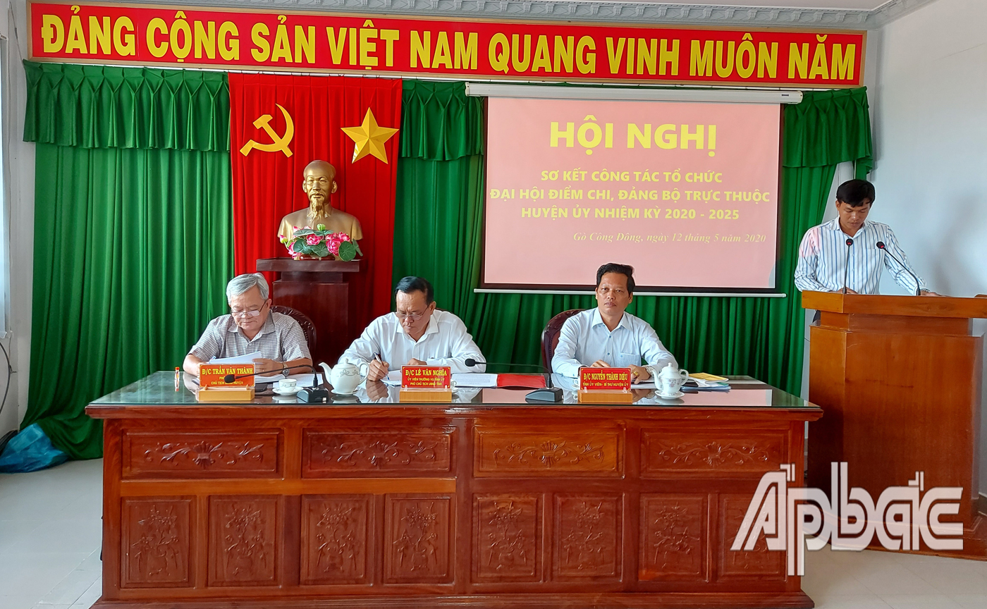 Quang cảnh hội nghị