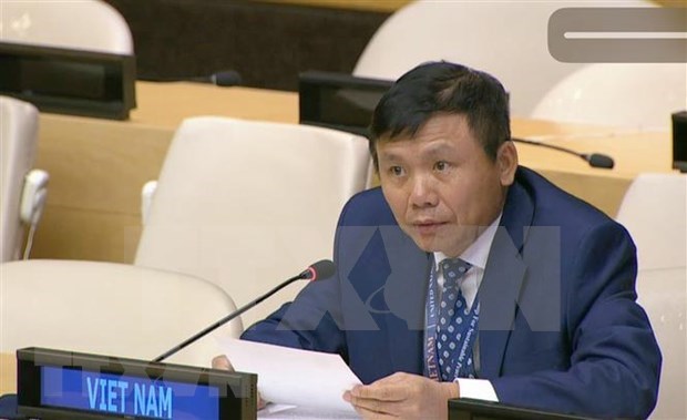 Ambassador Dang Dinh Quy, head of the Vietnamese permanent mission to the UN, speaks at a meeting of the UN Security Council (Photo: VNA).