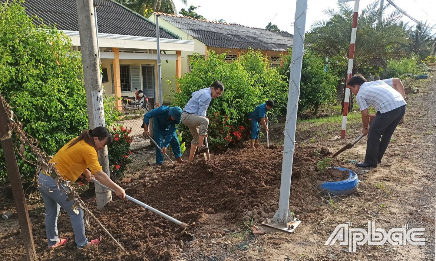 Đảng bộ, chính quyền và nhân dân xã Thạnh Nhựt đang nỗ lực thực hiện tiêu chí Môi trường để ra mắt xã NTM  nâng cao trong năm 2020.