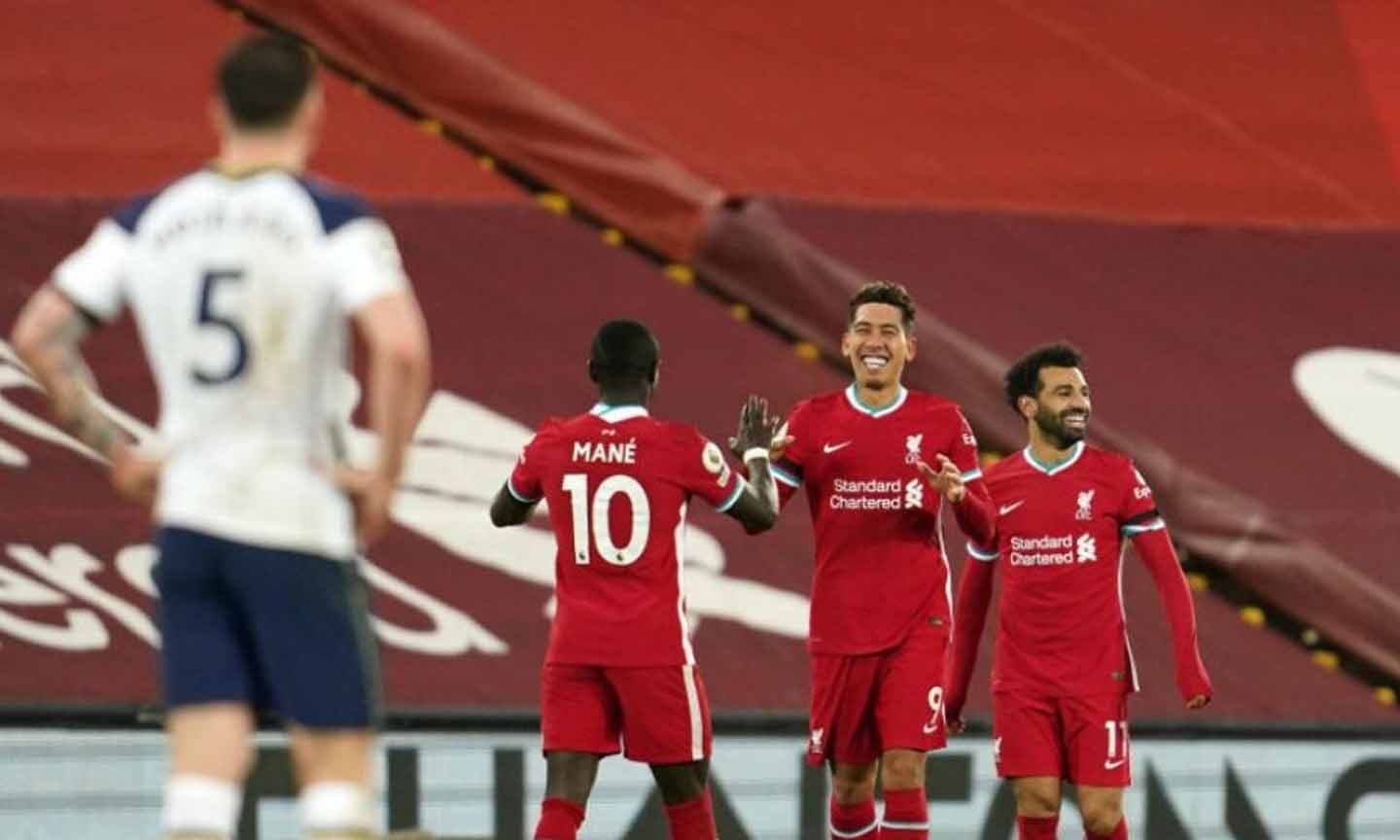 Các cầu thủ Liverpool là những người tận dụng khoảng khắc tốt hơn để giành chiến thắng trước Tottenham. Ảnh: Vietnamnet.vn