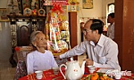 Đồng chí Trần Kim Trát thăm, chúc tết gia đình chính sách, hộ nghèo