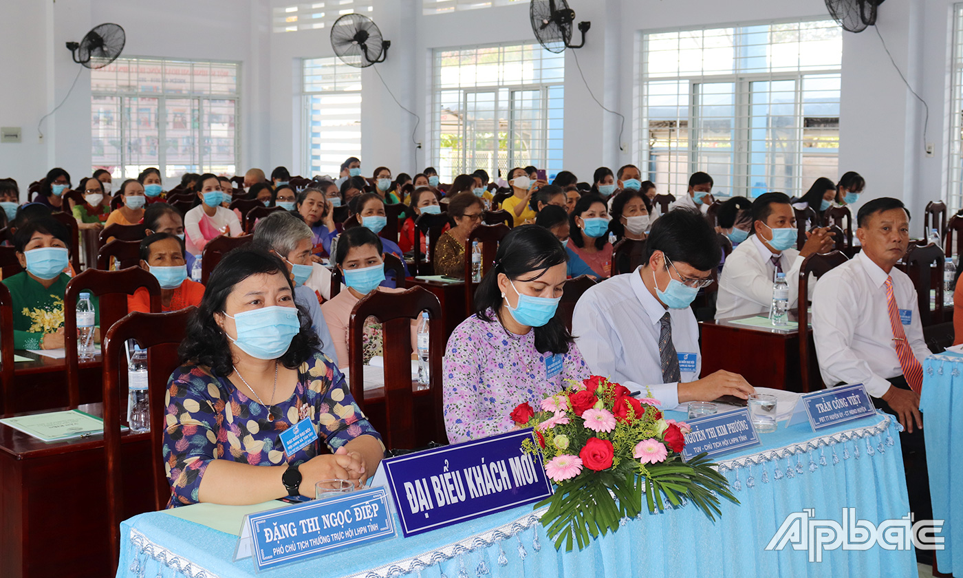 Quang cảnh hội nghị.