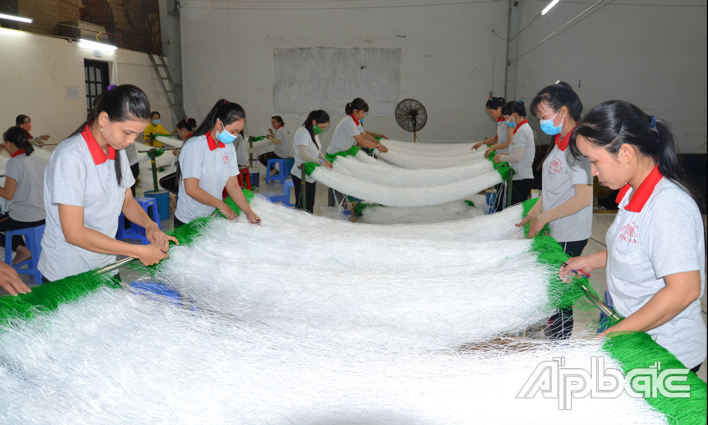 Giai đoạn 1: Thực hiện thu thập thông tin về các cơ sở sản xuất, kinh doanh thuộc khối doanh nghiệp