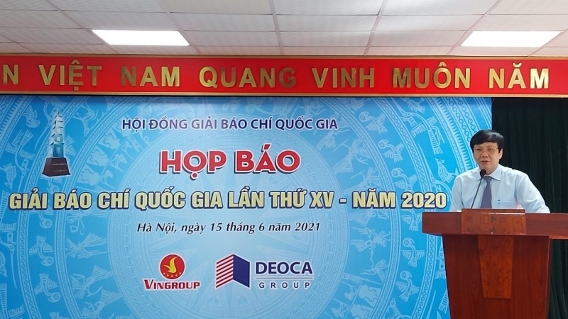 Deputy Chairman of the Vietnam Journalists Association Ho Quang Loi speaks at the press brief. (Photo: NDO/Dang Thanh Ha).