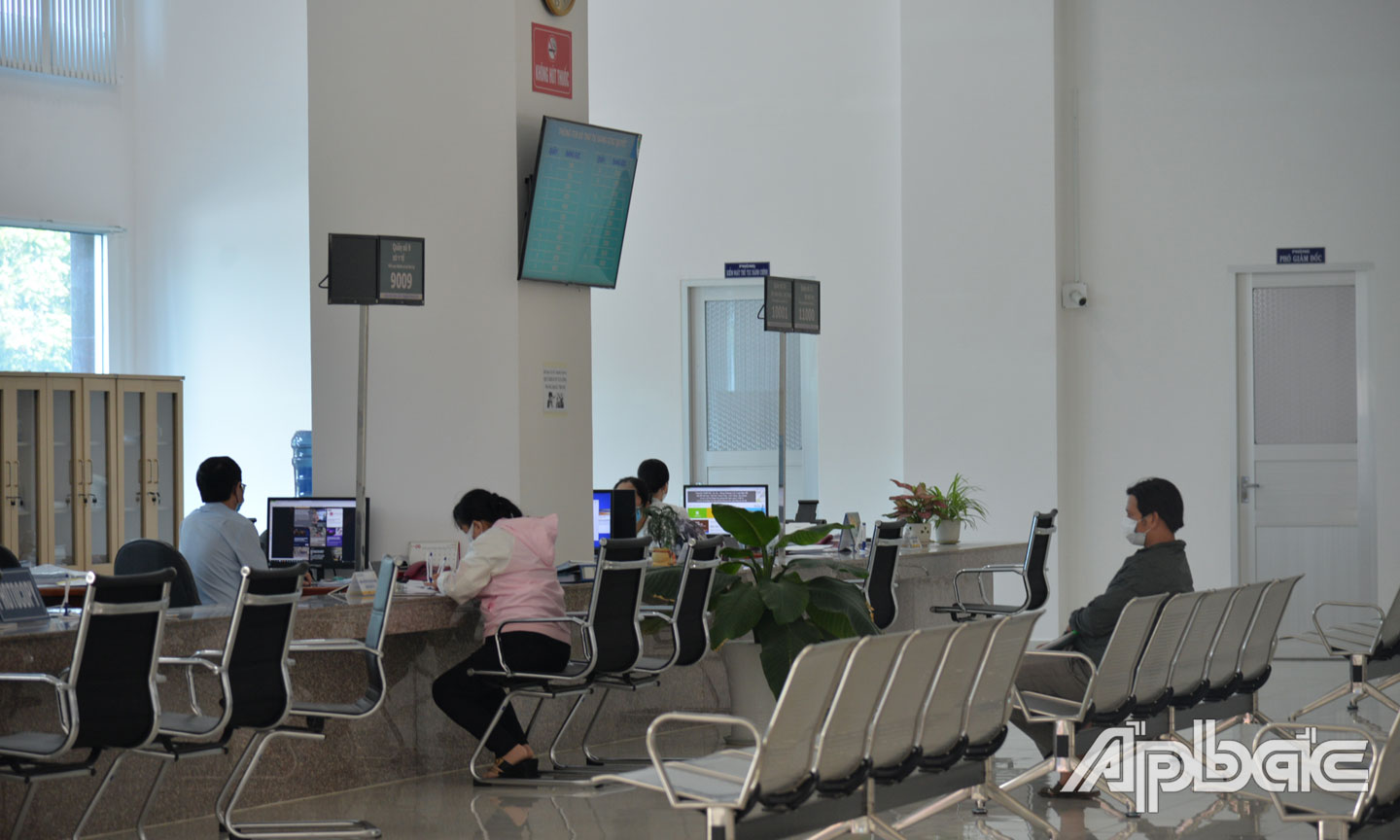 Tiền Giang xây dựng nền hành chính hiện đại để phục vụ người dân và doanh nghiệp ngày càng tốt hơn.