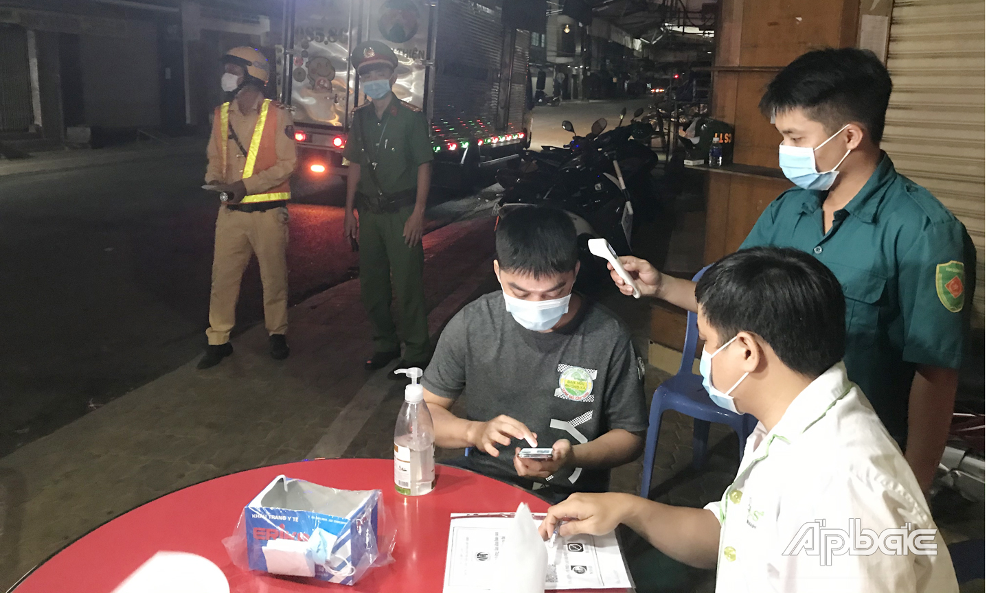 Từ tháng 6-2021, TP. Mỹ Tho đã lập chốt kiểm soát Covid-19 tại Chợ cá Mỹ Tho