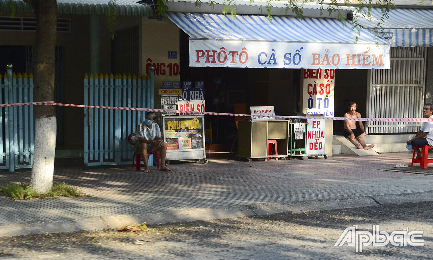 Khu vực phường 8, Tp. Mỹ Tho trong ngày đầu tiên phong tỏa.