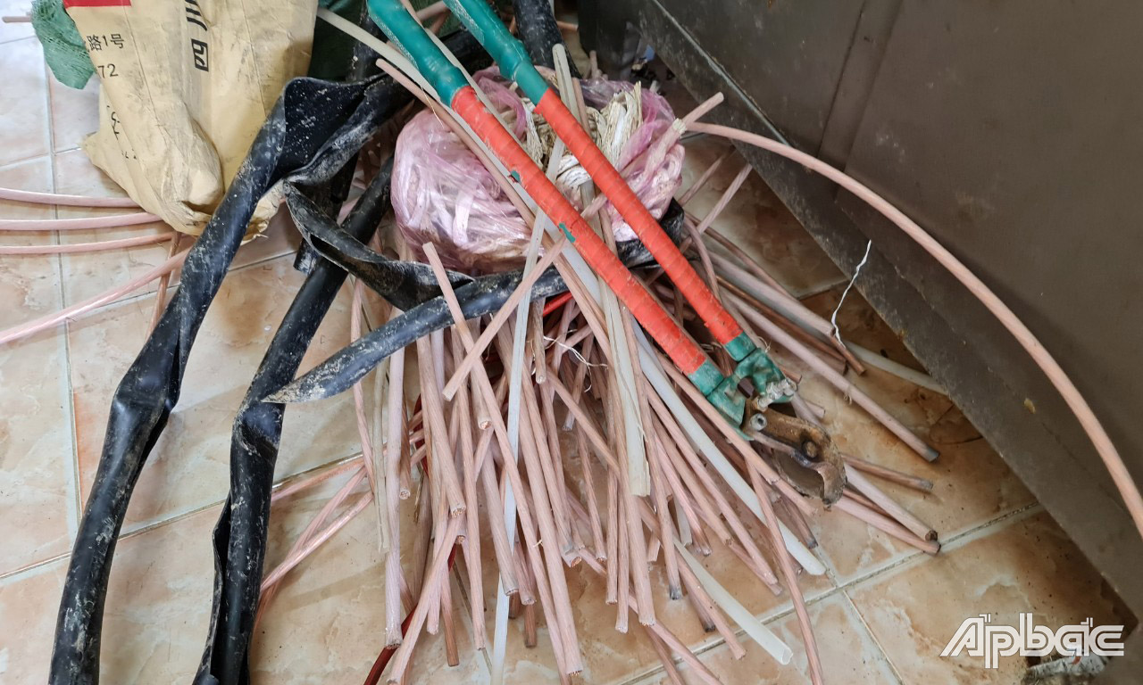 Tang vật vụ trộm cắp tài sản tại xã tân lập 1, huyện Tân Phước.