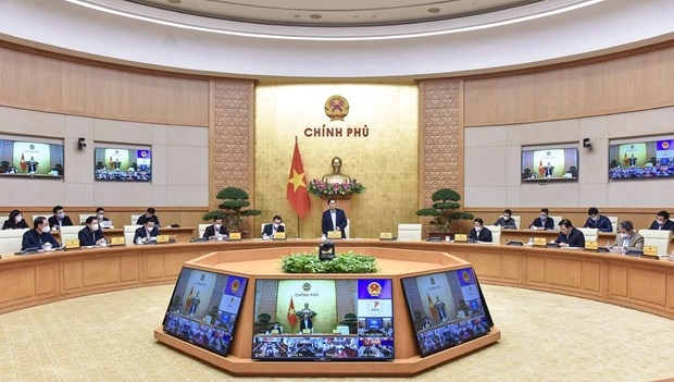 PM chairs the meeting on the investment policy of Ring Roads No.3 and 4 of Ho Chi Minh City (Photo: baochinhphu.vn).