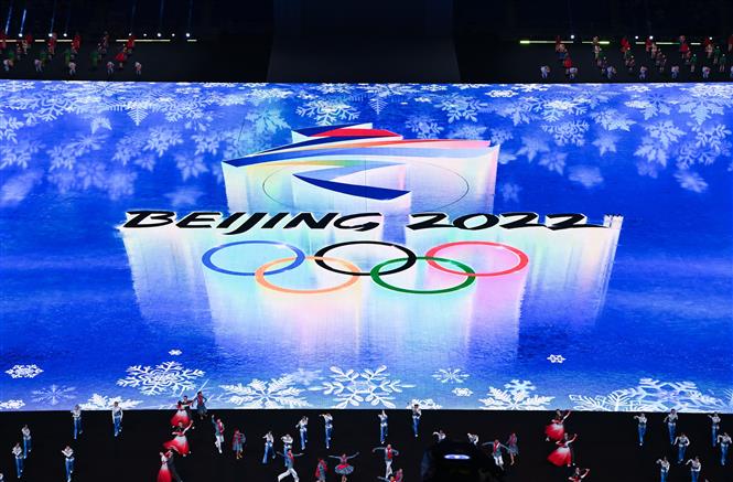 rong ảnh: Các nghệ sĩ biểu diễn trong lễ khai mạc Olympic mùa Đông Bắc Kinh 2022 tại Sân vận động quốc gia ở thủ đô Bắc Kinh, Trung Quốc, ngày 4/2/2022. Ảnh: THX/TTXVN