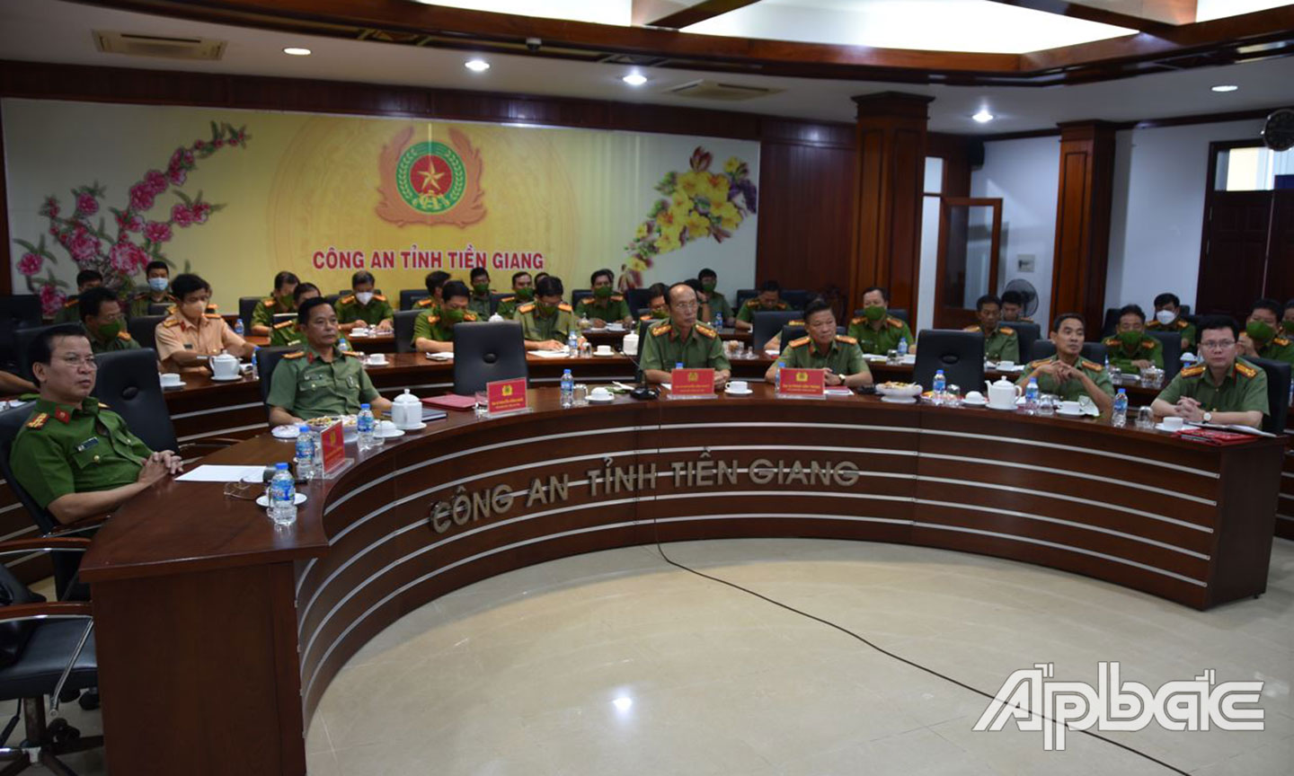 Điểm cầu Tiền Giang.
