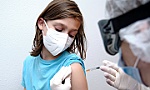 96% người dân, phụ huynh đồng tình tiêm vaccine Covid-19 cho trẻ từ 5-11 tuổi