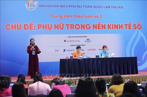 Dao Lan Huong, CEO of the Teky institute of innovative technology, speaks at the event (Photo: VNA).