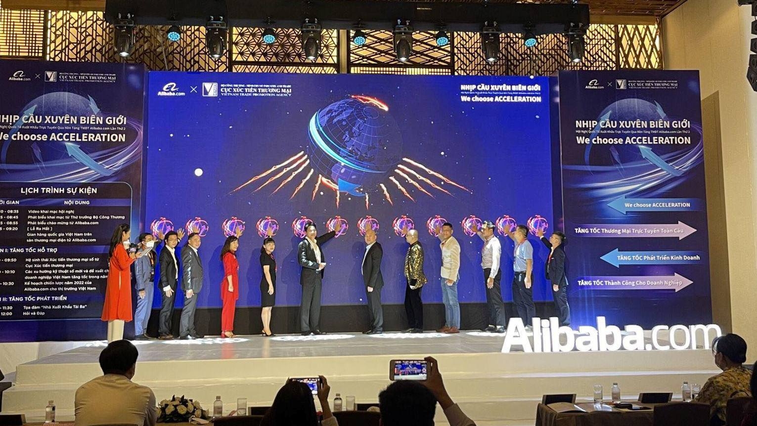 The launch of the Vietnam Pavilion on Alibaba.com (Photo: VNA).