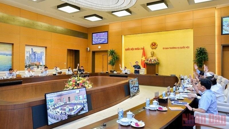 A meeting of the National Assembly Standing Committee.