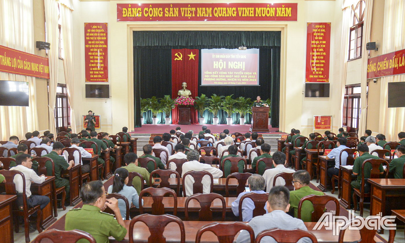 Quang cảnh hội nghị.